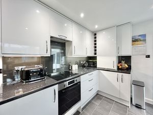 Photo 5- click for photo gallery